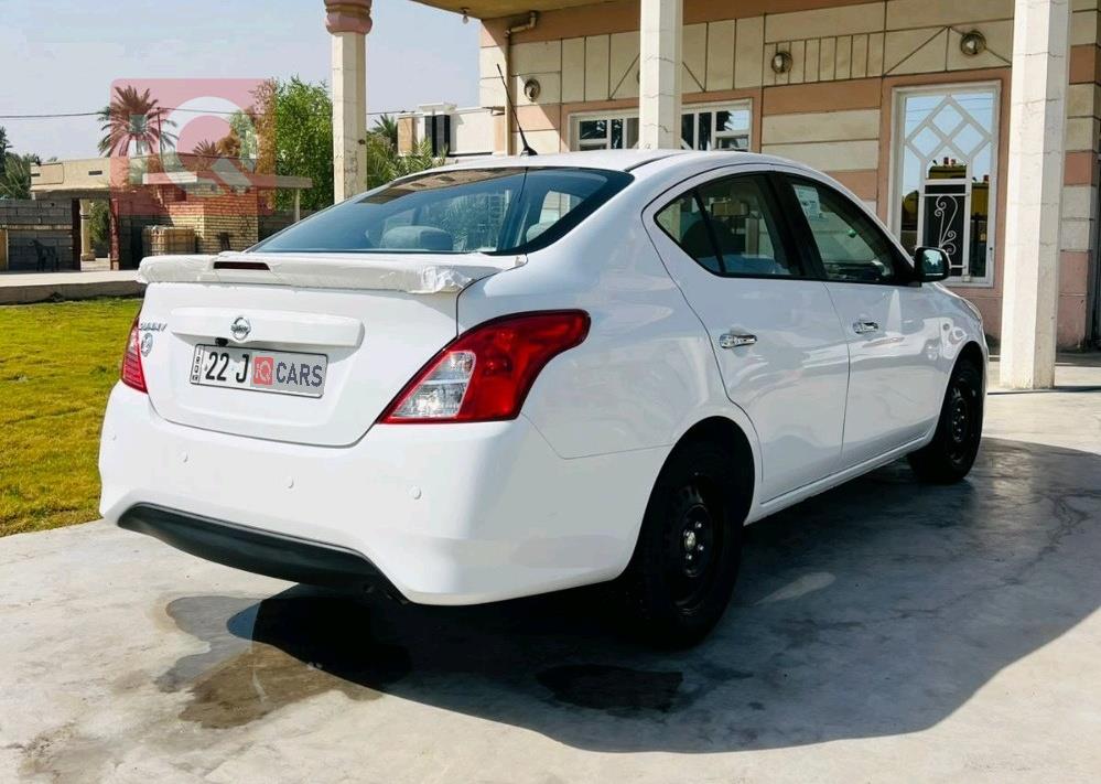 نيسان صني